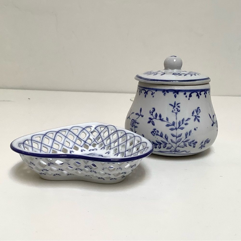 Vintage Delft ware Heart Dish Hand Painted Designed by OTS Holland